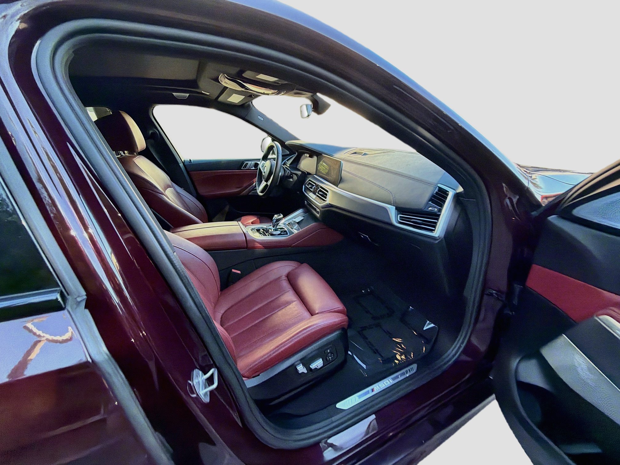 Used 2021 BMW X6 M50i w/ Executive Package AWD/4WD image 32