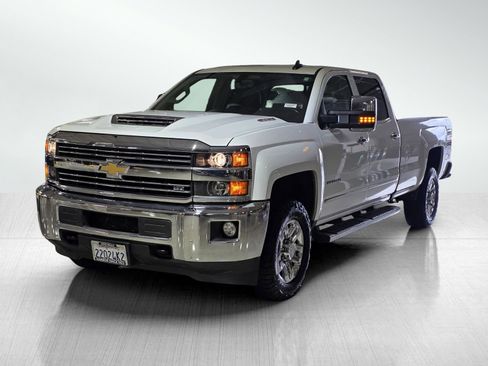 Used 2018 Chevrolet Silverado 3500 LTZ w/ Duramax Plus Package image 3