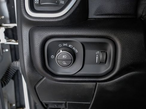 Used 2022 RAM 2500 Big Horn w/ Level 1 Equipment Group AWD/4WD image 27