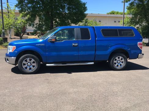Used 2010 Ford F150 XLT RWD image 3