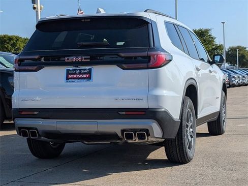 New 2026 GMC Acadia Elevation image 4