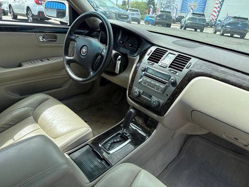 Used 2010 Cadillac DTS FWD image 39