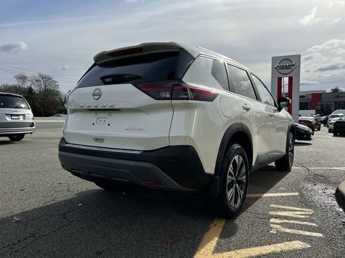 Certified 2023 Nissan Rogue SV w/ SV Premium B Package AWD/4WD image 6