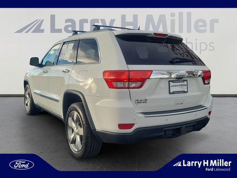 Used 2013 Jeep Grand Cherokee Limited w/ Trailer Tow Group image 3