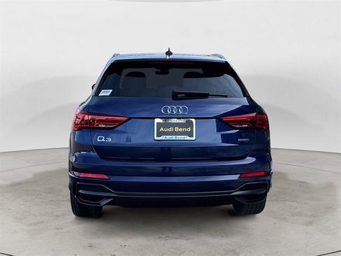 Used 2022 Audi Q3 2.0T Premium Plus image 6
