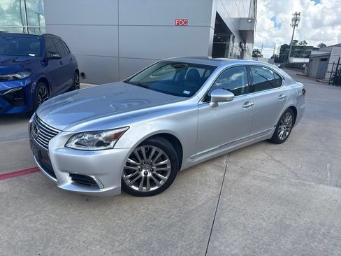 Used 2014 Lexus LS 460 w/ Comfort Package RWD image 1