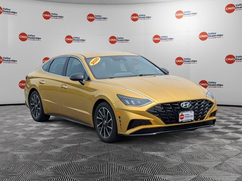 Used 2020 Hyundai Sonata SEL Plus w/ Cargo Package FWD image 3