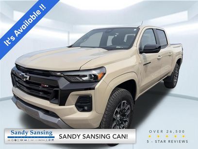 Used 2024 Chevrolet Colorado Z71 w/ Z71 Convenience Package 2
