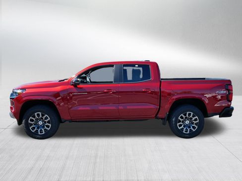 Used 2024 Chevrolet Colorado Z71 w/ Z71 Convenience Package 2 AWD/4WD image 4