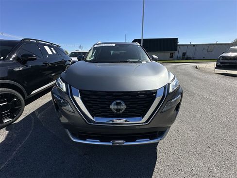 Used 2023 Nissan Rogue Platinum w/ Platinum Premium Package image 27