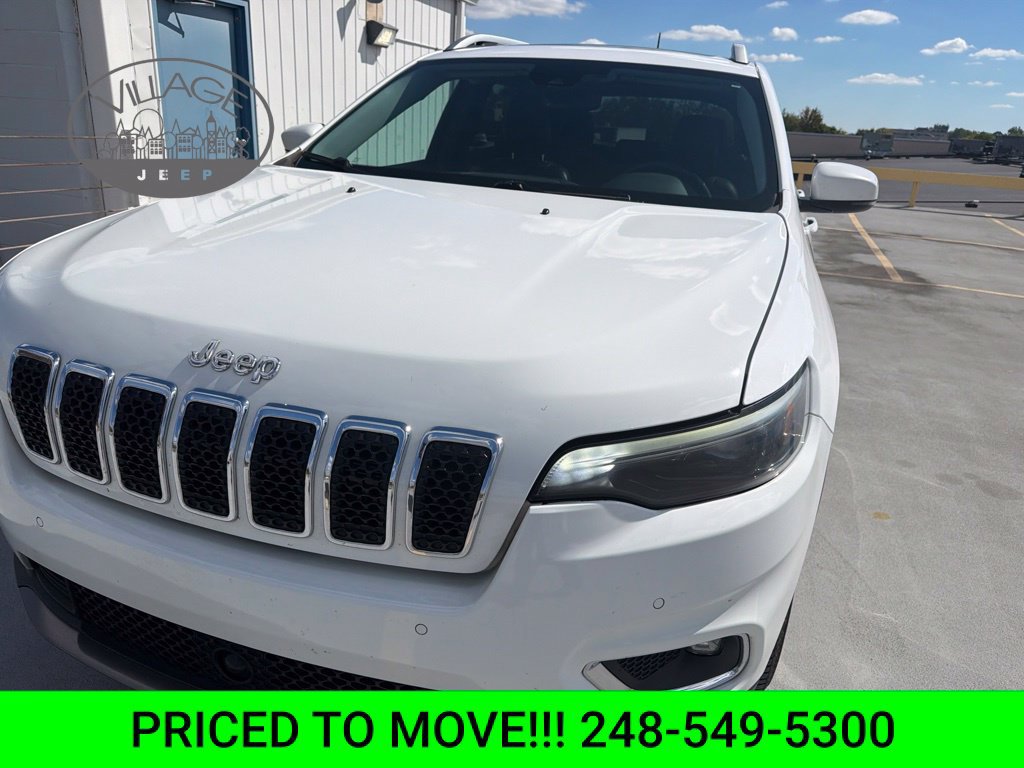Used 2019 Jeep Cherokee Limited w/ Technology Group AWD/4WD image 15