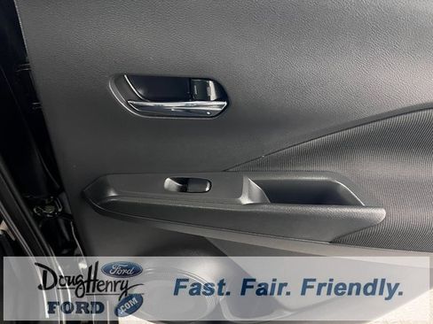 Used 2024 Nissan Kicks SV image 30