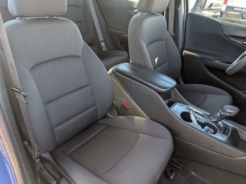 Used 2023 Chevrolet Malibu LT FWD image 12