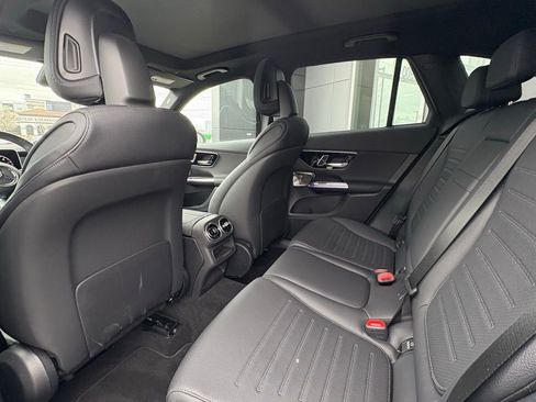 Certified 2026 Mercedes-Benz GLC 300 4MATIC image 9