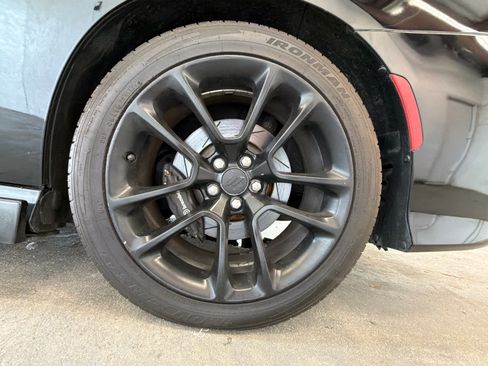 Used 2020 Dodge Charger Scat Pack RWD image 9