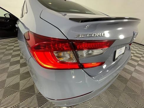Used 2022 Honda Accord Sport image 25