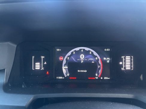 Used 2025 Toyota Tacoma SR5 AWD/4WD image 2