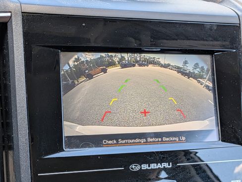 Used 2017 Subaru Impreza 2.0i Premium w/ BSD & Rcta/SRF/Eyesight image 19