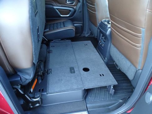 Used 2017 Nissan Titan Platinum Reserve image 43