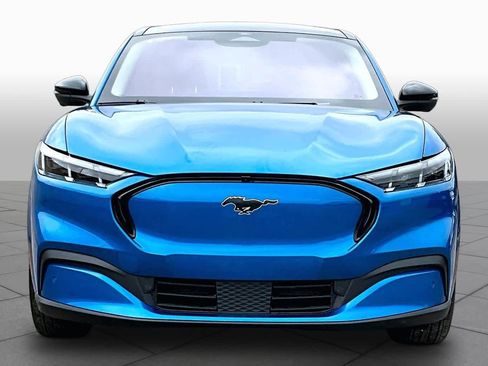 Certified 2025 Ford Mustang Mach-E Premium RWD image 3