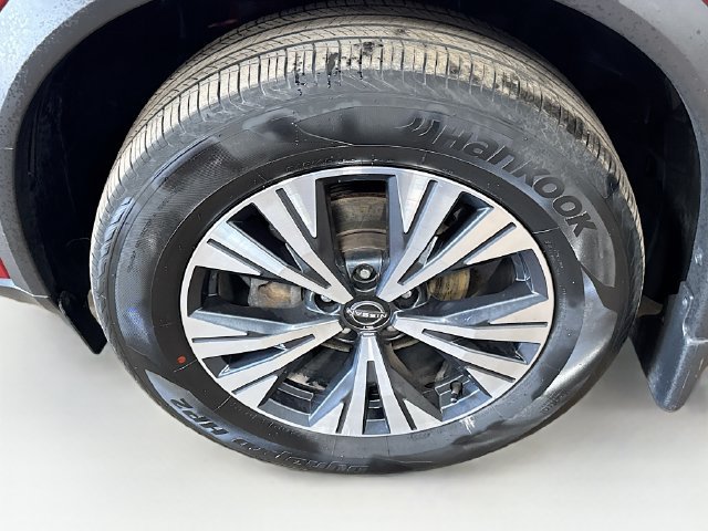 Used 2023 Nissan Rogue SV AWD/4WD image 29