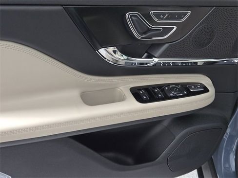 New 2026 Lincoln Corsair Grand Touring image 22
