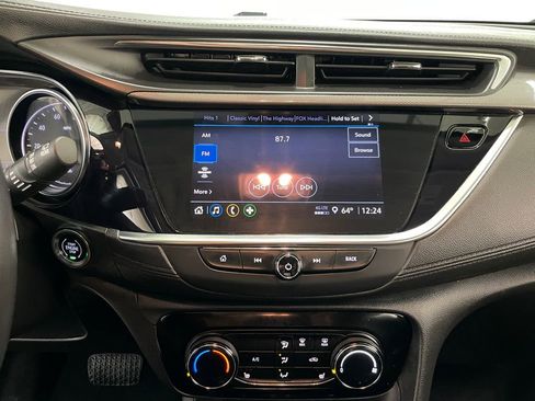 Used 2023 Buick Encore GX Preferred w/ Cold Weather Comfort Package FWD image 28