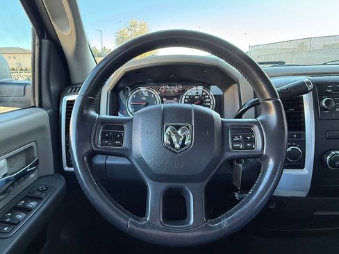 Used 2012 RAM 1500 Big Horn image 27