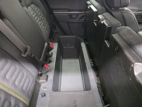 Used 2022 Rivian R1T Adventure image 24