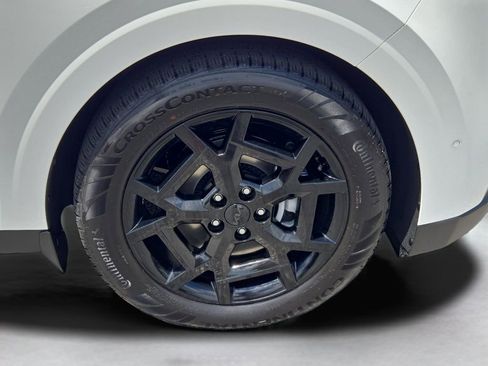 New 2026 Kia Carnival SX w/ SX Dark Edition Package image 6