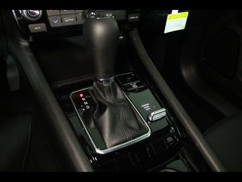 New 2026 Jeep Compass Latitude image 19