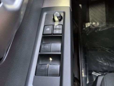 Used 2026 Toyota Tundra SR5 AWD/4WD image 21