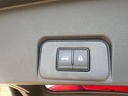 Certified 2026 Nissan Rogue Platinum AWD/4WD image 34