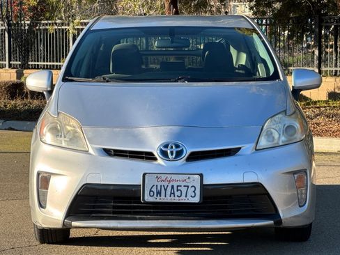 Used 2012 Toyota Prius Three image 9