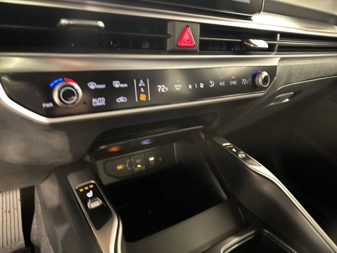 New 2026 Kia Sorento EX image 24