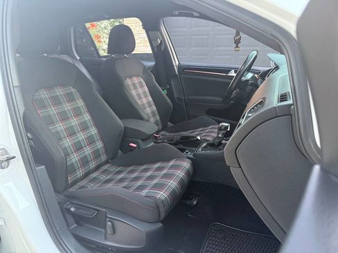 Used 2017 Volkswagen GTI S image 14