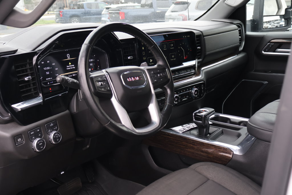 Used 2023 GMC Sierra 1500 Elevation AWD/4WD image 17