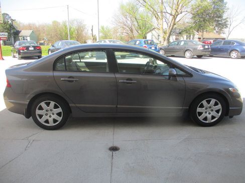 Used 2010 Honda Civic LX image 16