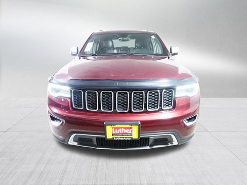 Used 2017 Jeep Grand Cherokee Limited w/ Luxury Group II AWD/4WD image 2