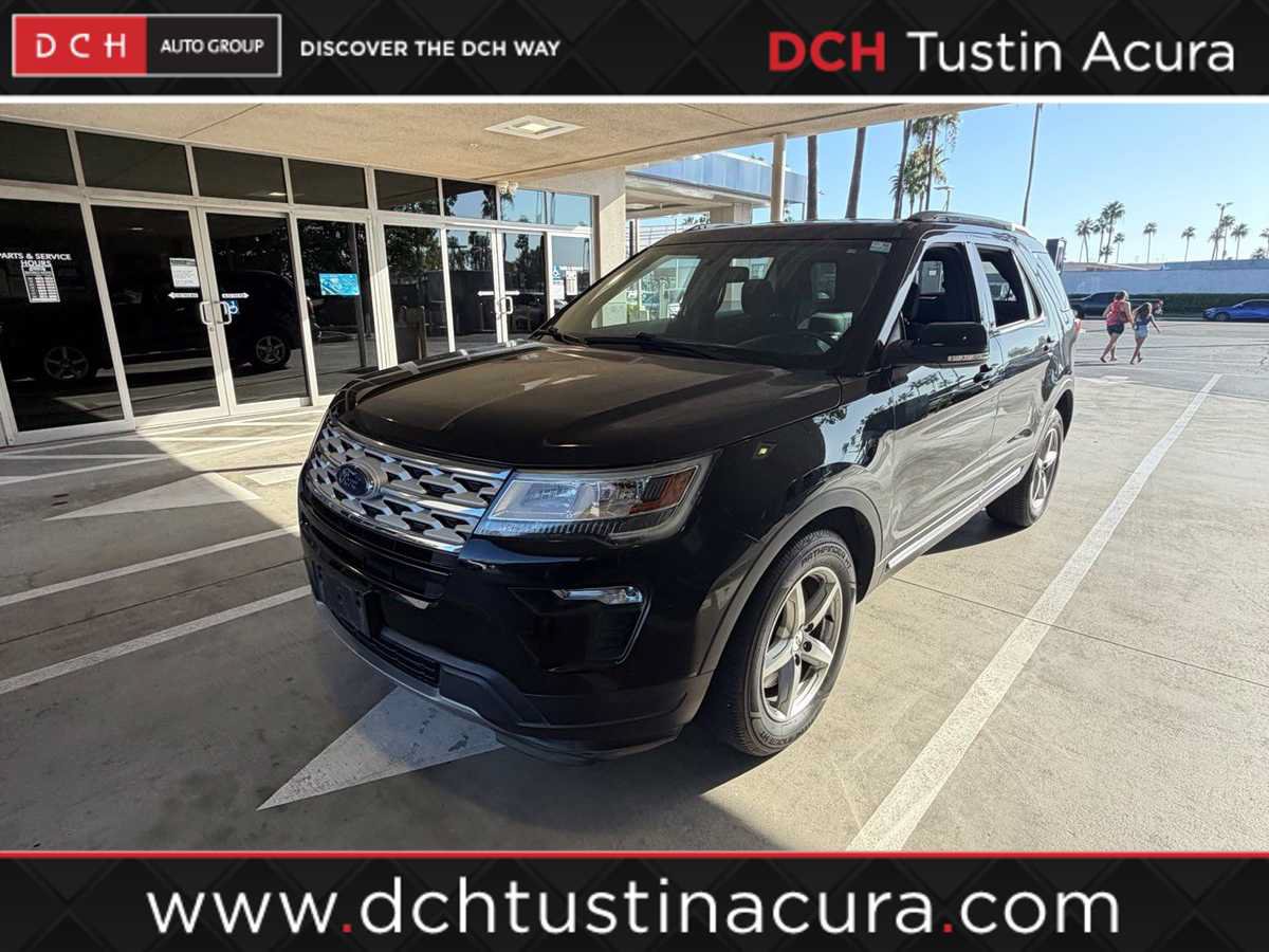 Used 2018 Ford Explorer XLT w/ Equipment Group 201A FWD image 1
