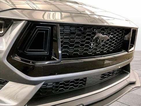 Used 2024 Ford Mustang GT RWD image 29