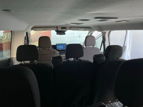 Used 2023 Ford Transit 350 XLT image 39