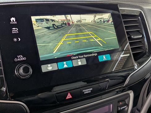 Used 2020 Honda Pilot Touring image 20