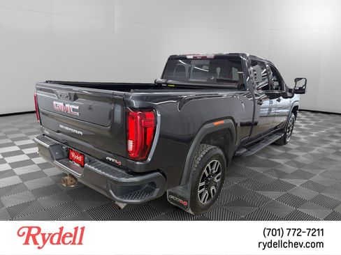 Used 2020 GMC Sierra 2500 AT4 w/ AT4 Premium Package AWD/4WD image 5
