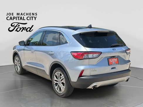 Used 2022 Ford Escape SEL w/ Technology Package AWD/4WD image 7