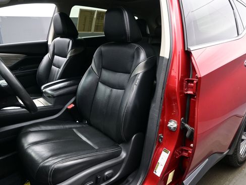 Used 2017 Nissan Murano Platinum w/ Platinum Technology Package image 11