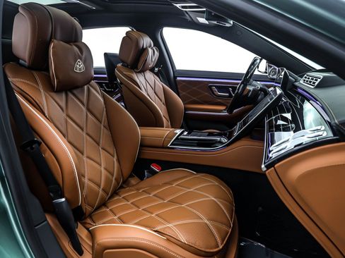 Used 2026 Mercedes-Benz Maybach S 680 4MATIC image 7