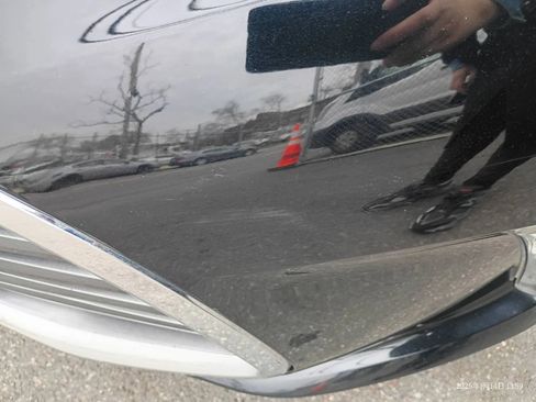 Used 2018 Toyota Avalon XLE Plus image 26