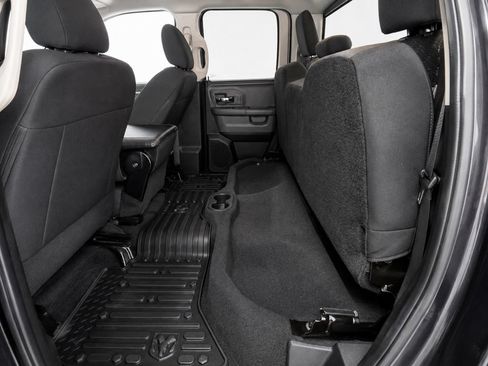 Used 2019 RAM 1500 Warlock AWD/4WD image 24