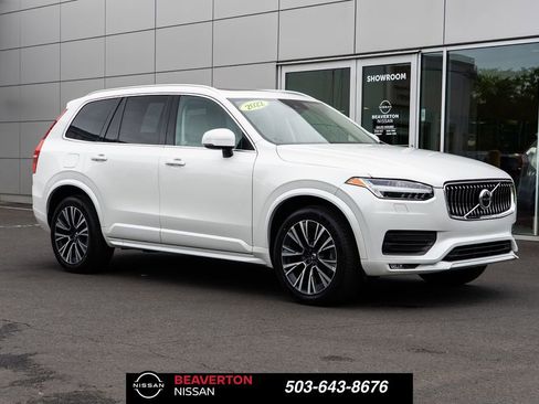 Used 2022 Volvo XC90 T6 Momentum w/ Climate Package AWD/4WD image 1